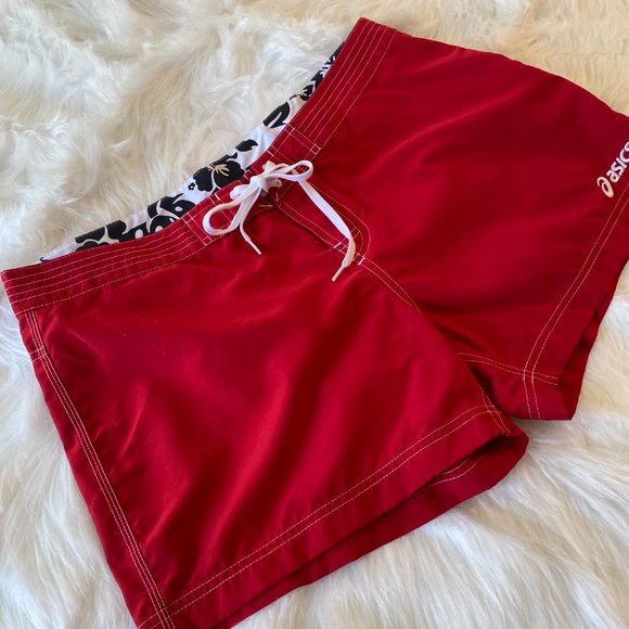 Asics Red & White Running Training Athletic Short Shorts NWOT Women's Size M - Picture 7 of 14